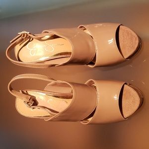 Jessica Simpson nude shoes